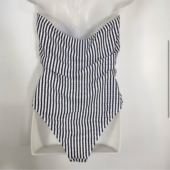Unbranded Other - One Piece Swimsuit Large Striped Black Cut Out Tie Front Bandeau Sleeveless